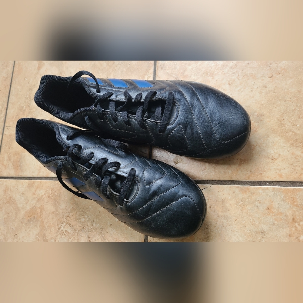 Addidas soccer cleats